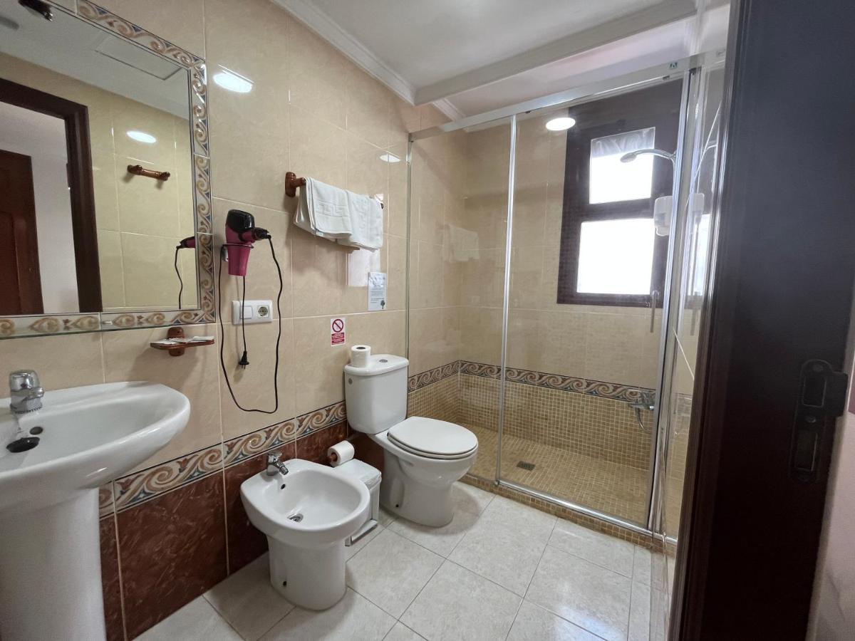 Hostel Conil Conil De La Frontera Zewnętrze zdjęcie