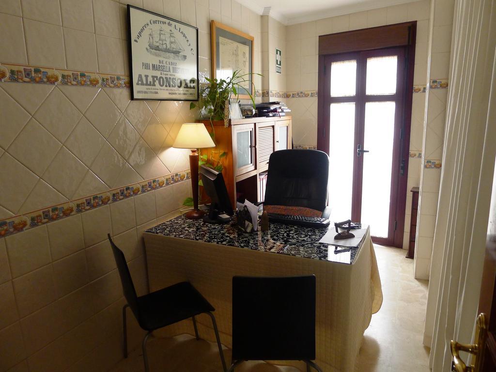 Hostel Conil Conil De La Frontera Zewnętrze zdjęcie